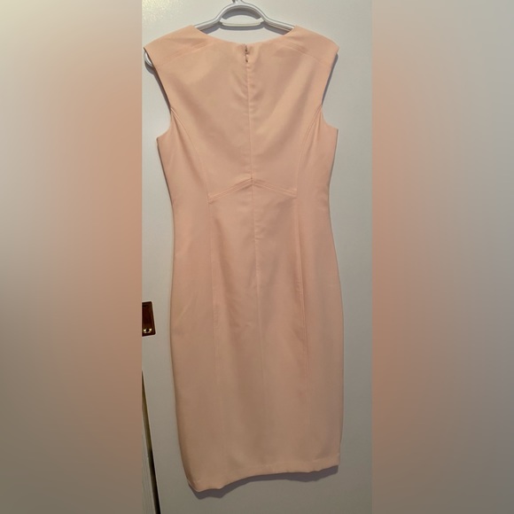 WHITE HOUSE BLACK MARKET PINK DRESS - Picture 2 of 6